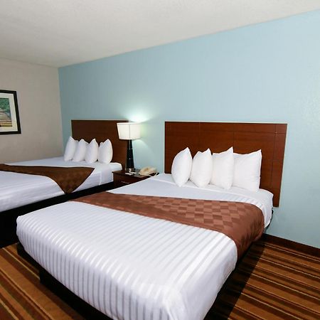 Best Western Regency Inn Marshalltown Exterior foto