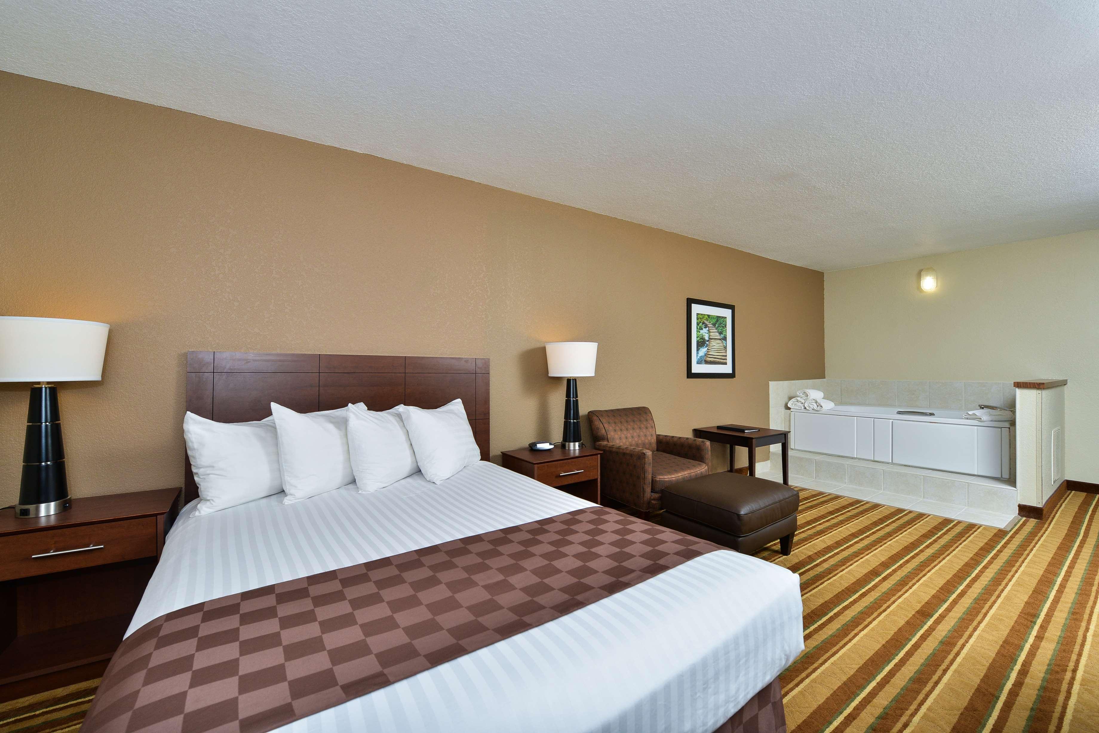Best Western Regency Inn Marshalltown Exterior foto