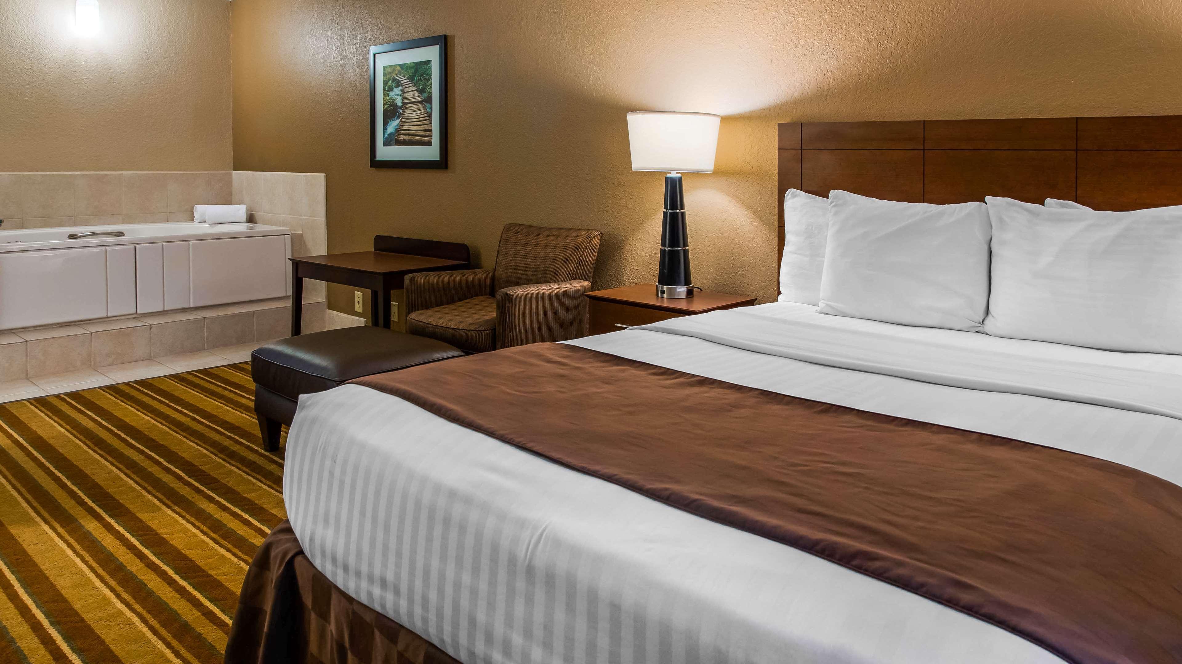 Best Western Regency Inn Marshalltown Exterior foto